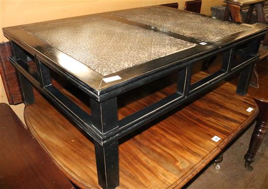 Chinese black lacquer coffee table